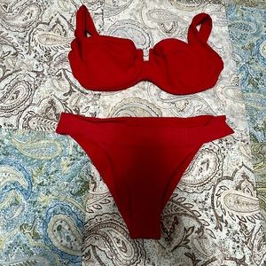 Camilla Top and Veronica Classic Bottom